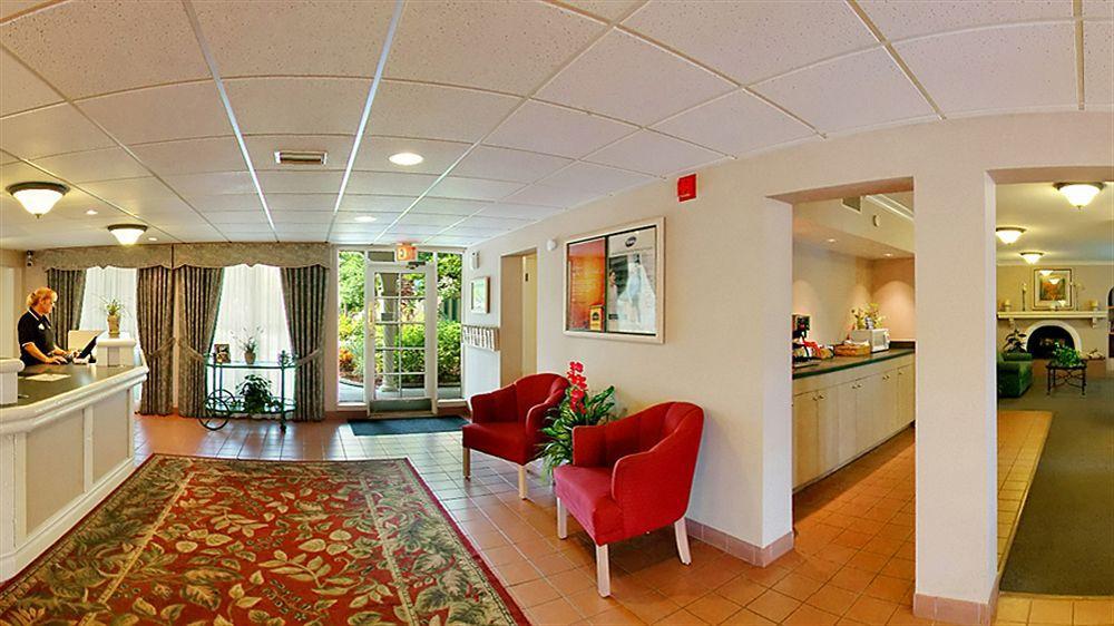 Red Roof Inn Tampa Bay - St. Petersburg Esterno foto