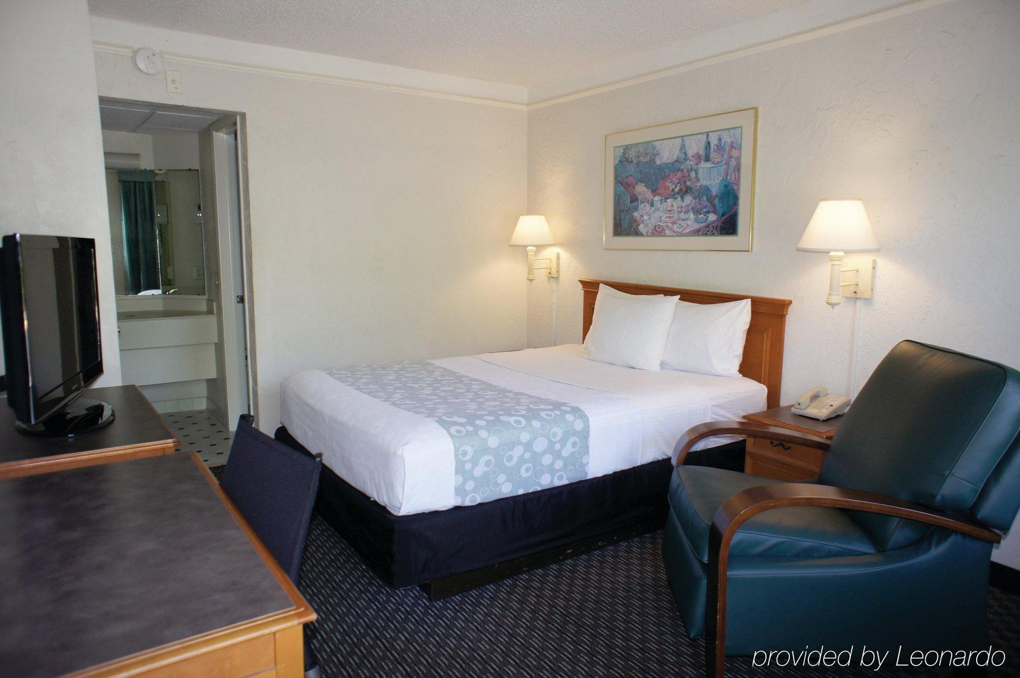 Red Roof Inn Tampa Bay - St. Petersburg Esterno foto