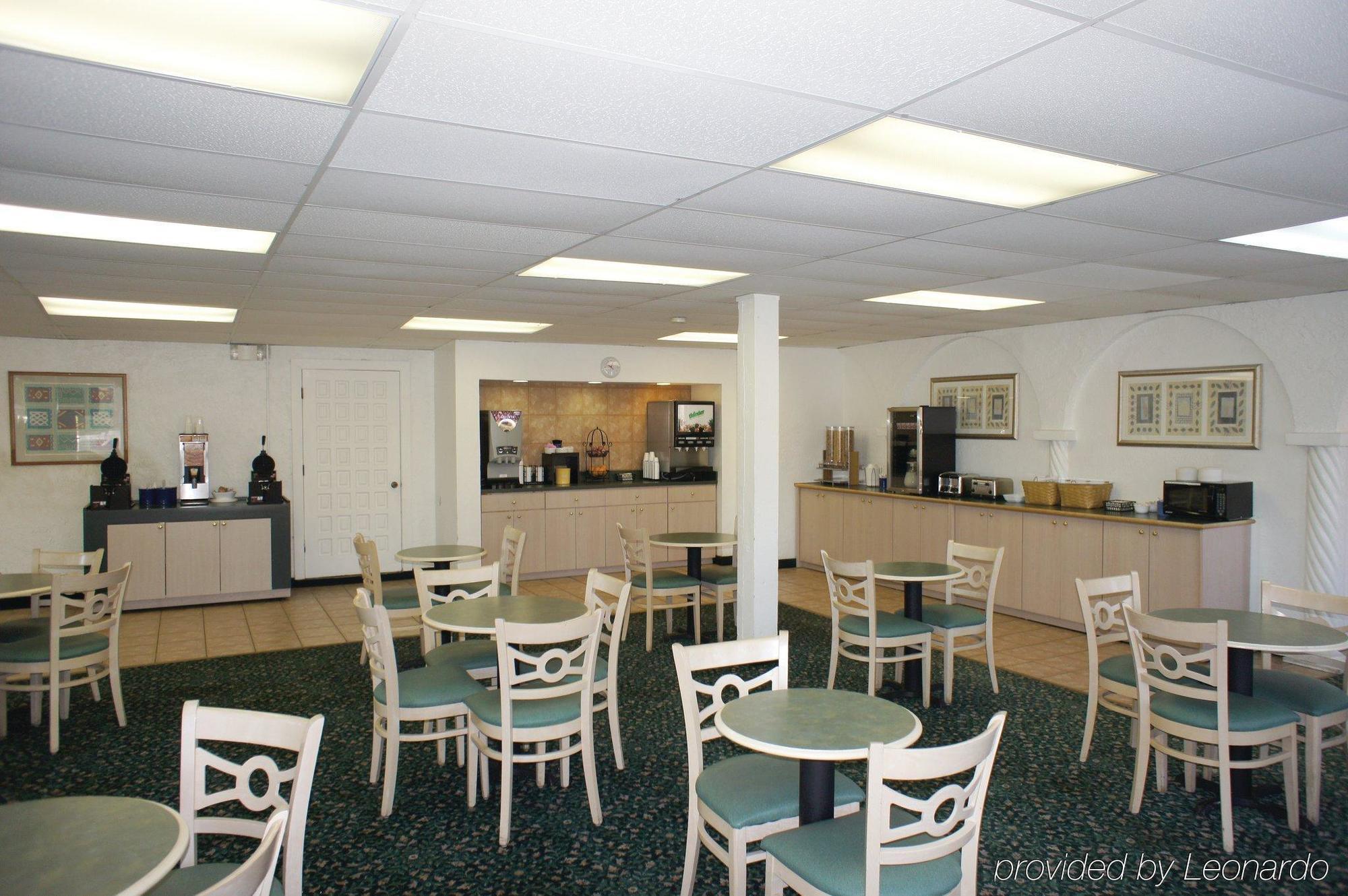 Red Roof Inn Tampa Bay - St. Petersburg Esterno foto